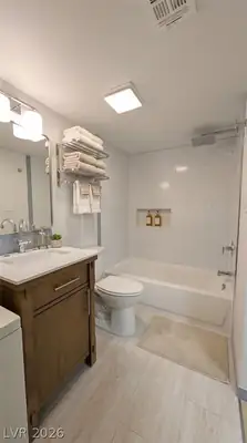 523 Fir Street A, Boulder City, NV 89005 Bathroom