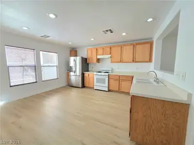 4937 Secret Rock Street, Las Vegas, NV 89122 Kitchen