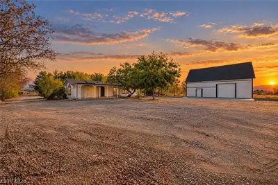 4800 Paiute Boulevard, Pahrump