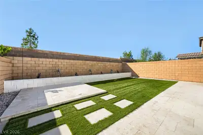 4145 Silver Torch Avenue, Las Vegas, NV 89141 Yard