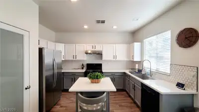 3791 Lodina Court, Las Vegas, NV 89141 Kitchen