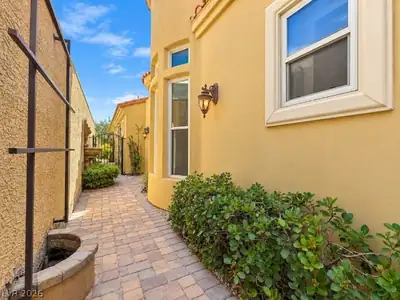 16 Via Ravello, Henderson, NV 89011 
