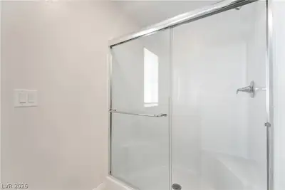 4610 Saguaro Sunset Avenue, Las Vegas, NV 89139 Primary Bathroom