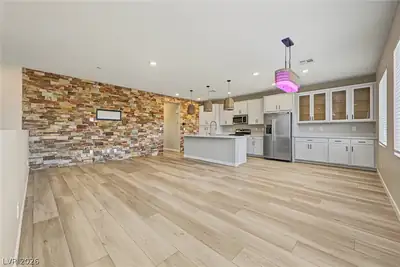 1046 Gabriela Ridge Lane, Henderson, NV 89002 Living Room
