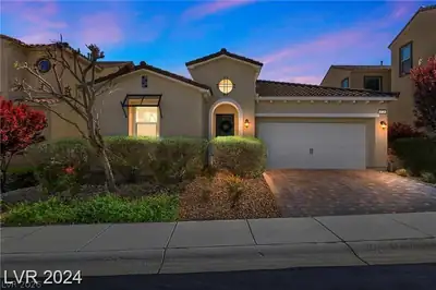 9729 Ponderosa Skye Court Las Vegas, NV 89166