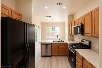 825 Jacobs Ladder Place, Las Vegas, NV 89138 Kitchen