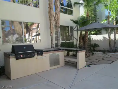 8732 CASTLE RIDGE Avenue, Las Vegas, NV 89129 