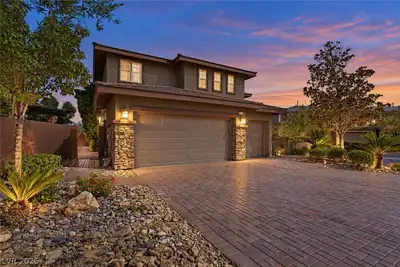 10470 Dove Meadow Way, Las Vegas, NV 89135 