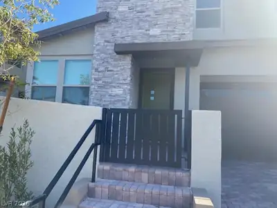 12123 Glentana View Street, Las Vegas, NV 89138 Front of Structure