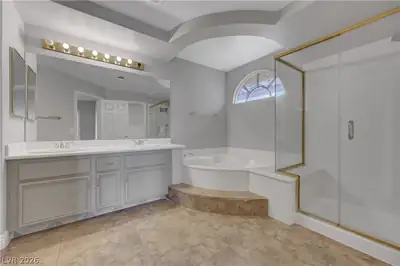 7837 Spindrift Cove Street, Las Vegas, NV 89139 Primary Bathroom