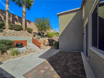 2110 Hunt Woods Court, Laughlin, NV 89029 Patio
