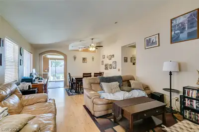 517 Wing Gull Court, North Las Vegas, NV 89032 Living Room
