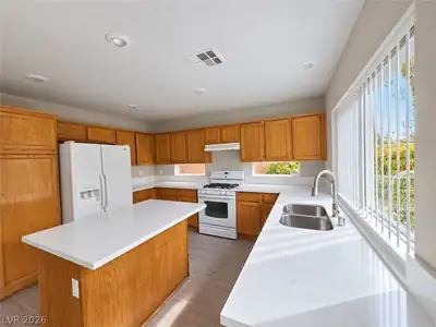 10349 Hunters Meadow Avenue, Las Vegas, NV 89144 Kitchen