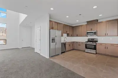 11636 Golden Oriole Avenue, Las Vegas, NV 89138 