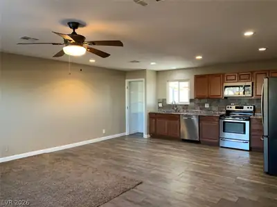 1208 Toledo Street, Henderson, NV 89015 Kitchen