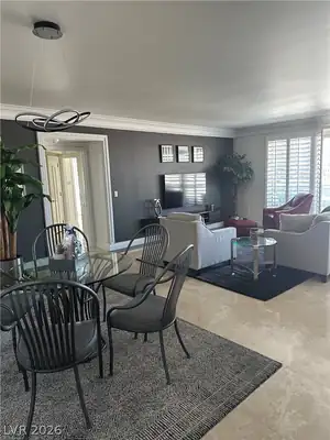 2777 Paradise Road 403, Las Vegas, NV 89109 Living Room