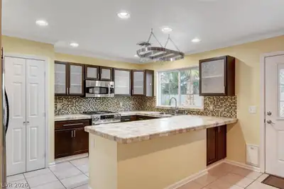 3880 South CIRRUS Avenue, Las Vegas, NV 89121 