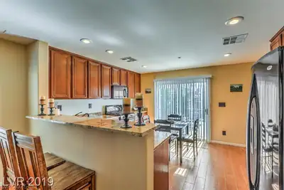1154 Paradise Garden Drive, Henderson, NV 89002 Kitchen