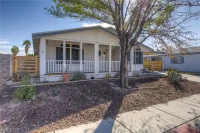 4542 Sonia Rose Lane, Las Vegas, NV 89122 