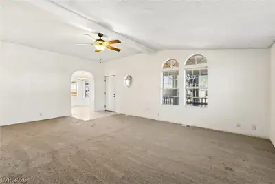 4542 Sonia Rose Lane, Las Vegas, NV 89122 
