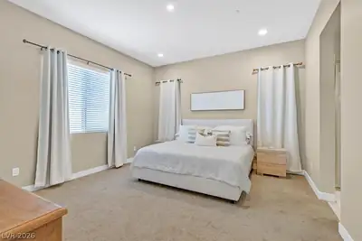 552 Comodo Street, Henderson, NV 89011 Primary Bedroom