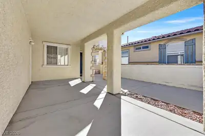 10627 Foggy Glen Avenue, Las Vegas, NV 89135 Patio