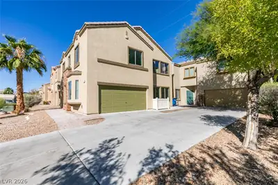 552 Civic Holiday Avenue, North Las Vegas, NV 89031 