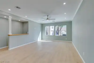 552 Civic Holiday Avenue, North Las Vegas, NV 89031 