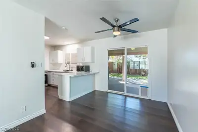 5253 South Lakewood Court, Las Vegas, NV 89120 Dining Area