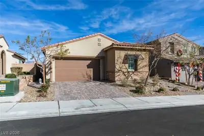 9876 Outer Hebrides Avenue, Las Vegas, NV 89166 Front of Structure