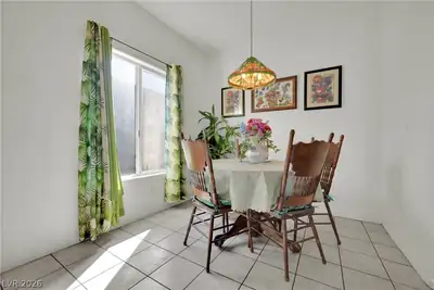 602 Coolidge Avenue, Henderson, NV 89015 Dining Area
