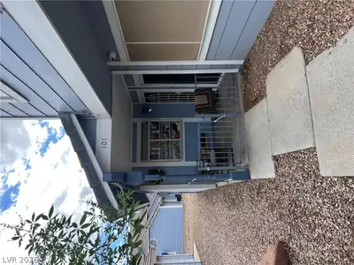 5350 Silvermist Court 101, Las Vegas, NV 89122 