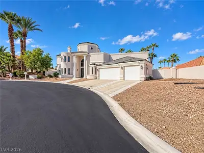 8124 Tiara Cove Circle, Las Vegas, NV 89128 