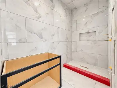 8124 Tiara Cove Circle, Las Vegas, NV 89128 