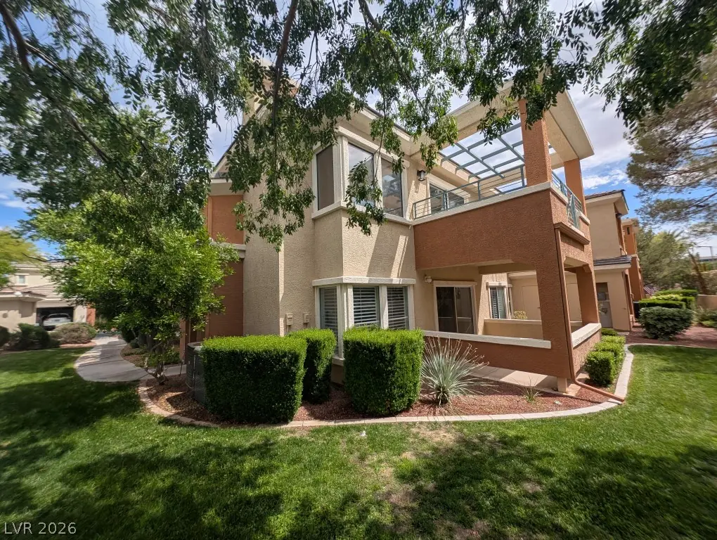 821 Glacier Peak Lane 103, Las Vegas, NV 89144
