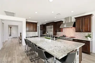 9096 Becket Ranch Court, Las Vegas, NV 89113 Kitchen