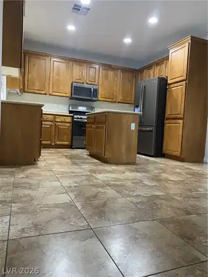 8015 North Aztec Basin Avenue, Las Vegas, NV 89131 