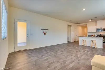 1171 Hummingbird Bay Lane, Henderson, NV 89011 Living Room