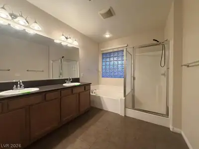 1904 La Calera Avenue, North Las Vegas, NV 89084 Primary Bathroom