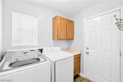 2803 Camelback Lane, Henderson, NV 89074 Laundry