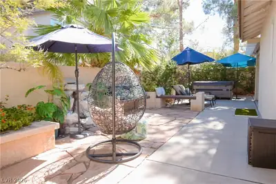 2047 Smoketree Village Circle, Henderson, NV 89012 Patio