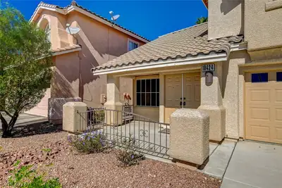 10424 Trailing Dalea Avenue, Las Vegas, NV 89135 Front of Structure
