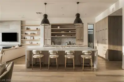 523 Serenity Point Drive, Henderson, NV 89012 Kitchen