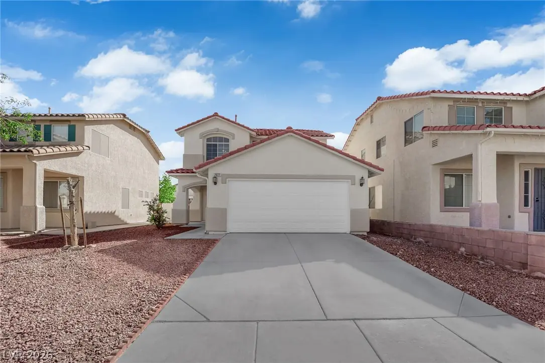 7677 Balmoral Mills Court, Las Vegas, NV 89113