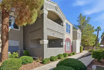 5055 West Hacienda Avenue 1003 Las Vegas, NV 89118