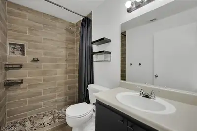 3150 Soft Breezes Drive 2025, Las Vegas, NV 89128 Primary Bathroom