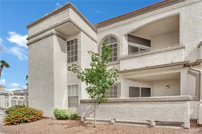 3150 Soft Breezes Drive 2025, Las Vegas, NV 89128 