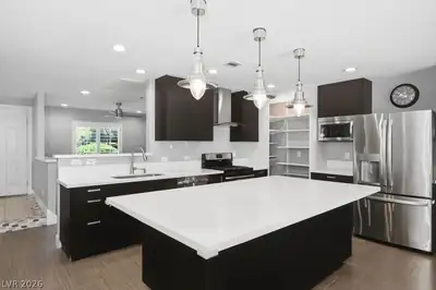 3700 Briarglen Lane, Las Vegas, NV 89108 Kitchen