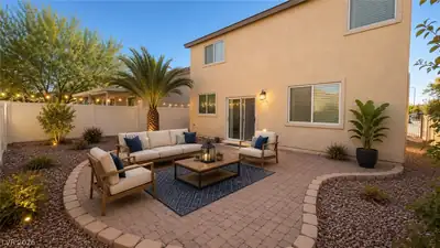 5321 Wild Sunflower Street, North Las Vegas, NV 89081 Patio