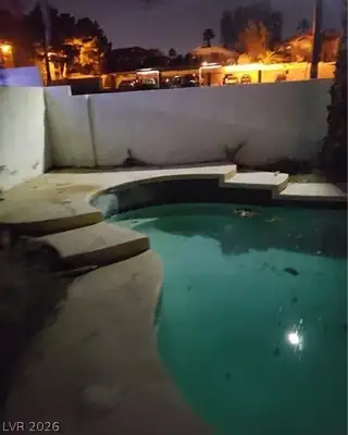 2720 Knightsbridge Road, Henderson, NV 89074 Pool